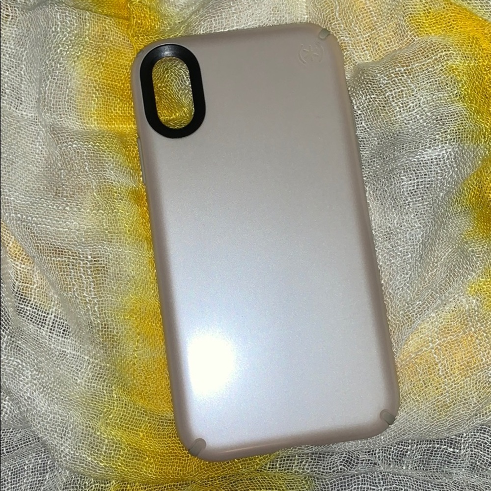 iPhone XR Speck phone case
